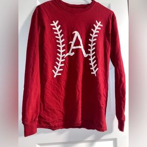 arkansas baseball t shirt. small